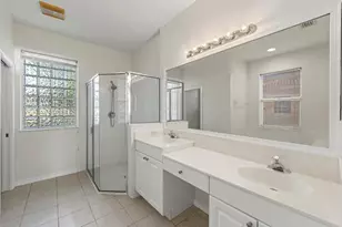 558 Waverly Cir, Port Saint Lucie, FL 34983 - Photo 19