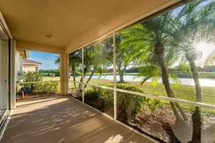 558 Waverly Cir, Port Saint Lucie, FL 34983 - Photo 3