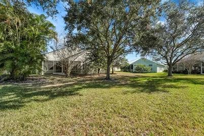 211 NW Pleasant Grove Way, Port Saint Lucie, FL 34986 - Photo 37