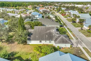 211 NW Pleasant Grove Way, Port Saint Lucie, FL 34986 - Photo 39