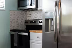 204 Coral Rd, Boynton Beach, FL 33435 - Photo 11