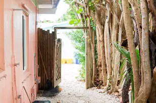 204 Coral Rd, Boynton Beach, FL 33435 - Photo 37