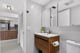 7547 NW 79th Ave, Tamarac, FL 33321 - Photo 17