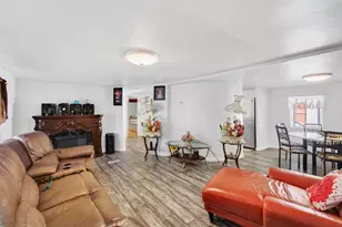 22849 Tradewind Rd, Boca Raton, FL 33428 - Photo 9