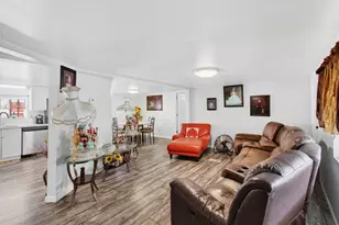 22849 Tradewind Rd, Boca Raton, FL 33428 - Photo 11