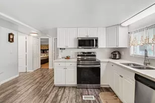 22849 Tradewind Rd, Boca Raton, FL 33428 - Photo 17