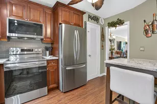 6 Garden St, Tequesta, FL 33469 - Photo 3