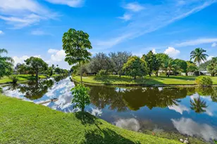 208 Las Palmas St, Royal Palm Beach, FL 33411 - Photo 47