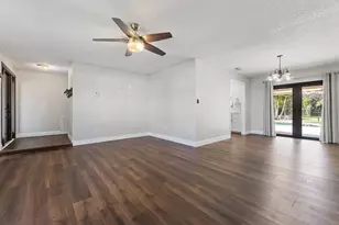 208 Las Palmas St, Royal Palm Beach, FL 33411 - Photo 9