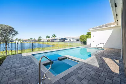 9753 Golden Crescent Drive, Boynton Beach, FL 33473 - Photo 7