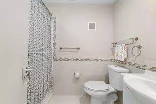 1060 Cedar Creek Way, Davie, FL 33325 - Photo 15
