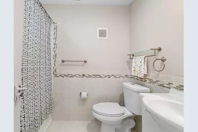 1060 Cedar Creek Way, Davie, FL 33325 - Photo 15