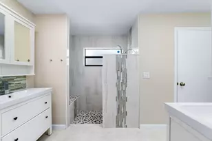 1060 Cedar Creek Way, Davie, FL 33325 - Photo 21