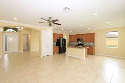 11881 SW Crestwood Circle, Port Saint Lucie, FL 34987 - Photo 13
