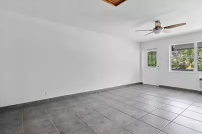 412 Sheffield Q, West Palm Beach, FL 33417 - Photo 11