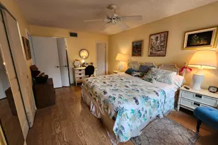 300 NE 26th Ave, Boynton Beach, FL 33435 - Photo 9
