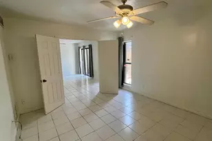 631 Executive Center Dr, West Palm Beach, FL 33401 - Photo 7