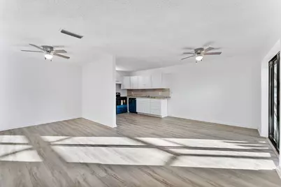 291 Woodland Road, Lake Worth, FL 33461 - Photo 3