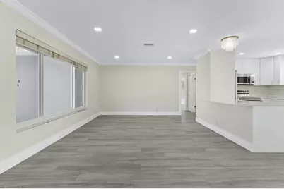 912 SE 8th Court, Deerfield Beach, FL 33441 - Photo 5