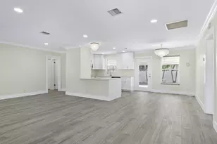 912 SE 8th Ct, Deerfield Beach, FL 33441 - Photo 5