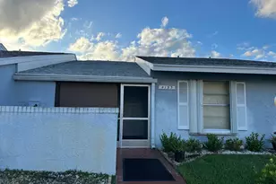 4195 Lucerne Villas Ln, Lake Worth, FL 33467 - Photo 1