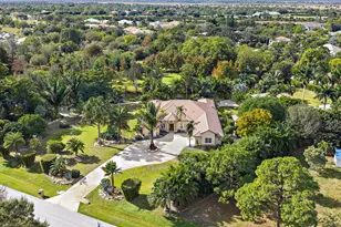709 SW Imperial Dr, Palm City, FL 34990 - Photo 3