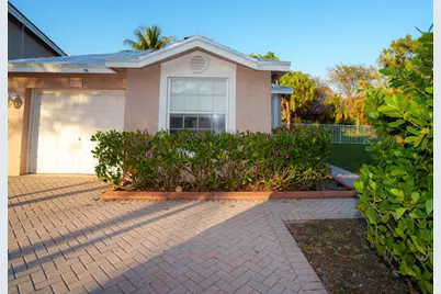 9201 NW 55th Street, Sunrise, FL 33351 - Photo 1