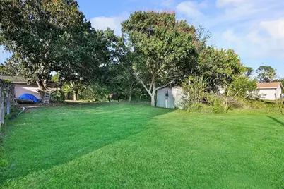 2652 Iroquois Avenue, Fort Pierce, FL 34946 - Photo 25