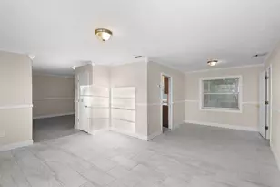 2652 Iroquois Ave, Fort Pierce, FL 34946 - Photo 5