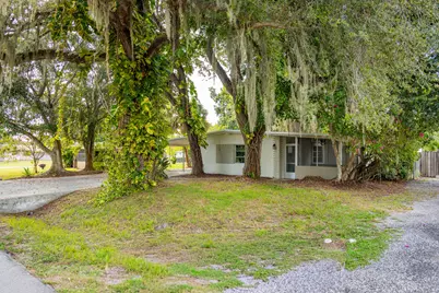 809 SE 10th Street, Okeechobee, FL 34974 - Photo 3