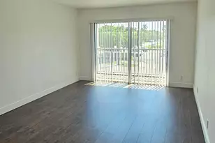 1501 Crescent Cir, Lake Park, FL 33403 - Photo 3