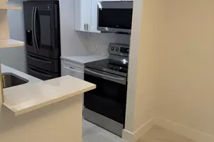 2110 Sherwood Forest Blvd, West Palm Beach, FL 33415 - Photo 7