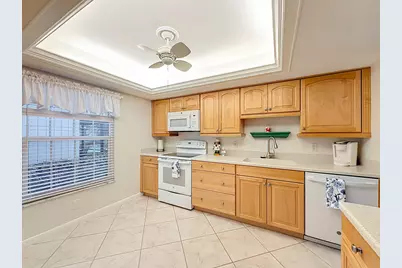 18410 SE Wood Haven Lane #F, Jupiter, FL 33469 - Photo 17