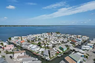 140 Nettles Blvd, Jensen Beach, FL 34957 - Photo 23