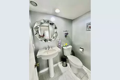 1080 Exeter E, Boca Raton, FL 33434 - Photo 11