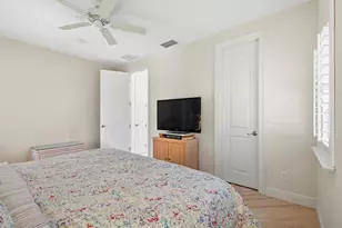 5201 SE Burning Tree Cir, Stuart, FL 34997 - Photo 31