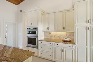 5201 SE Burning Tree Cir, Stuart, FL 34997 - Photo 17