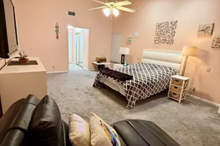 7024 Golf Pointe Cir, Tamarac, FL 33321 - Photo 19