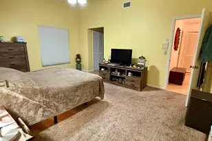 7024 Golf Pointe Cir, Tamarac, FL 33321 - Photo 11