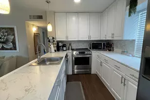 568 Burgundy L, Delray Beach, FL 33484 - Photo 7