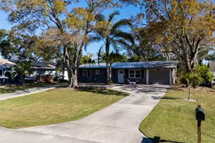 477 SE Asbury Ln, Port Saint Lucie, FL 34983 - Photo 21