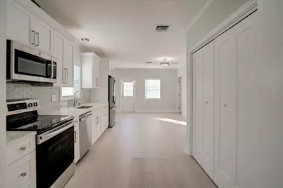 320 NW 6th Avenue, Delray Beach, FL 33444 - Photo 13