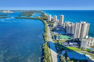 5420 N Ocean Dr, Singer Island, FL 33404 - Photo 63