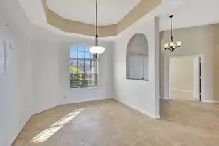 11223 Edgewater Cir, Wellington, FL 33414 - Photo 11