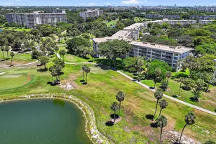 3960 Oaks Clubhouse Dr, Pompano Beach, FL 33069 - Photo 47