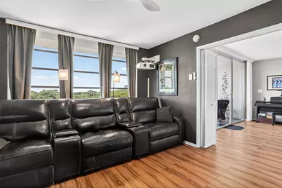 3960 Oaks Clubhouse Drive #504, Pompano Beach, FL 33069 - Photo 29