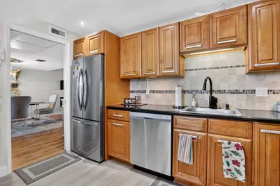 3960 Oaks Clubhouse Drive #504, Pompano Beach, FL 33069 - Photo 3