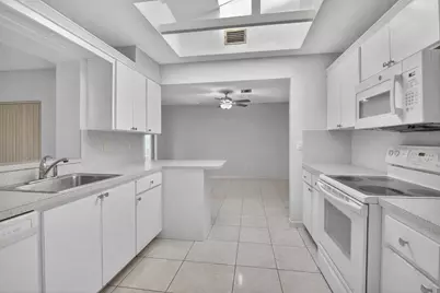 738 NW 24th Avenue, Delray Beach, FL 33445 - Photo 5