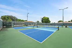 427 Glenbrook Dr, Atlantis, FL 33462 - Photo 25