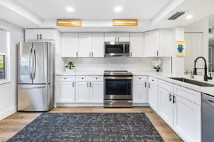 1018 Guildford A, Boca Raton, FL 33434 - Photo 5